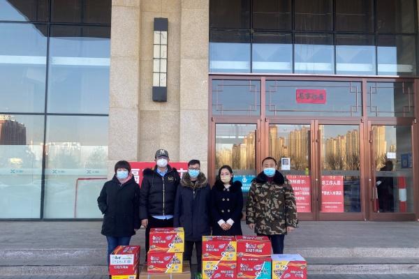 凝心聚力 抗擊疫情！內(nèi)蒙古才路人力資源服務(wù)有限公司向中共玉泉區(qū)委組織部捐贈(zèng)愛(ài)心物資
